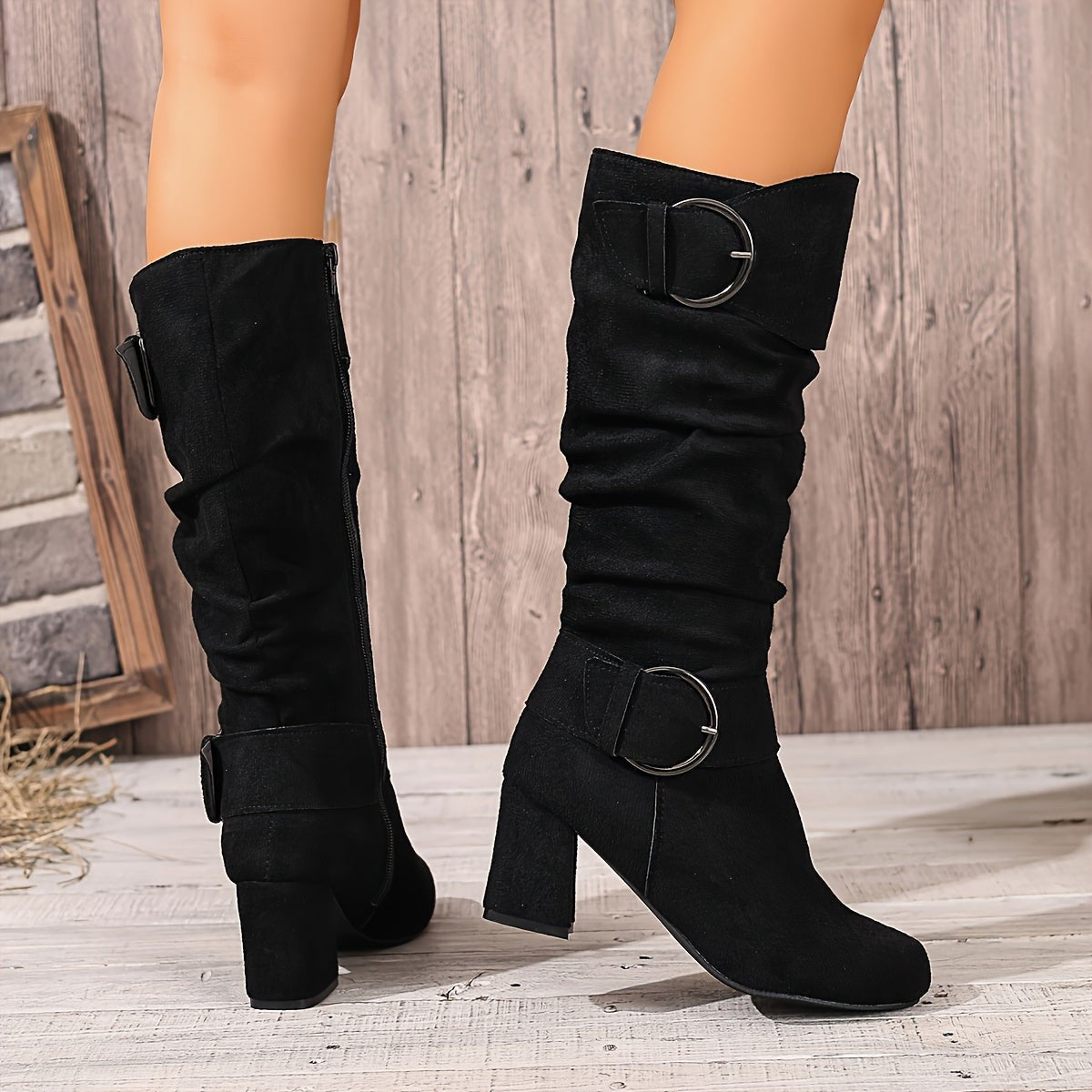 Bottes beige à hauteur genou et talons blocs pour femme
