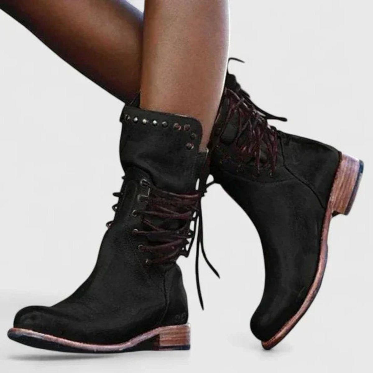 Bottines à lacets marron effet cuir vintage pour femme, détails cloutés