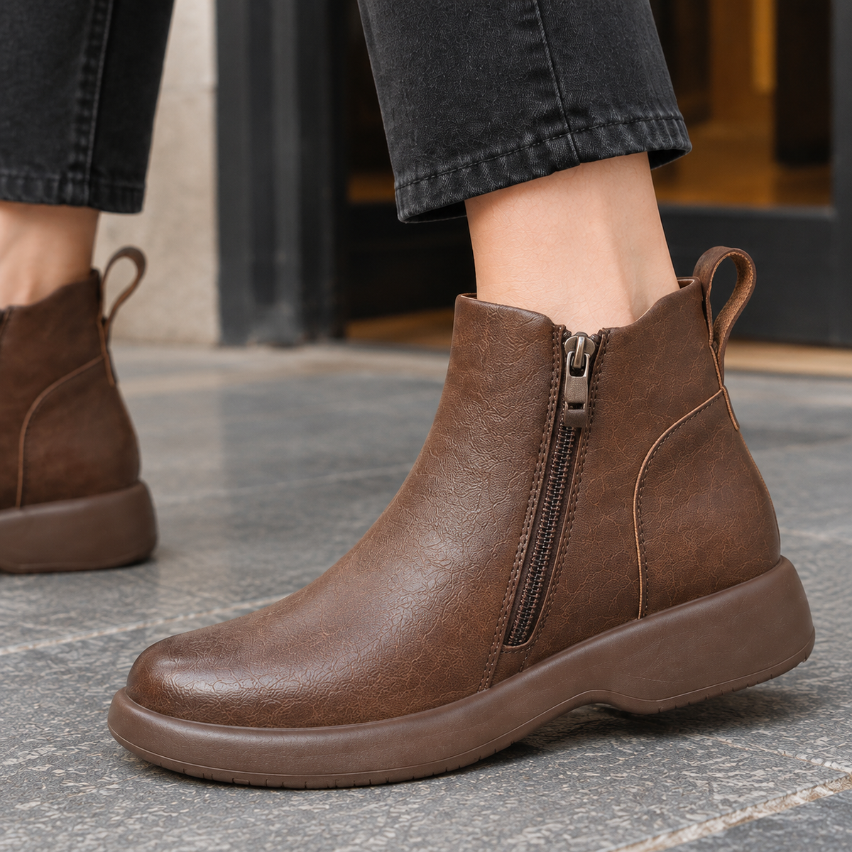 Bottines en cuir marron pour femme