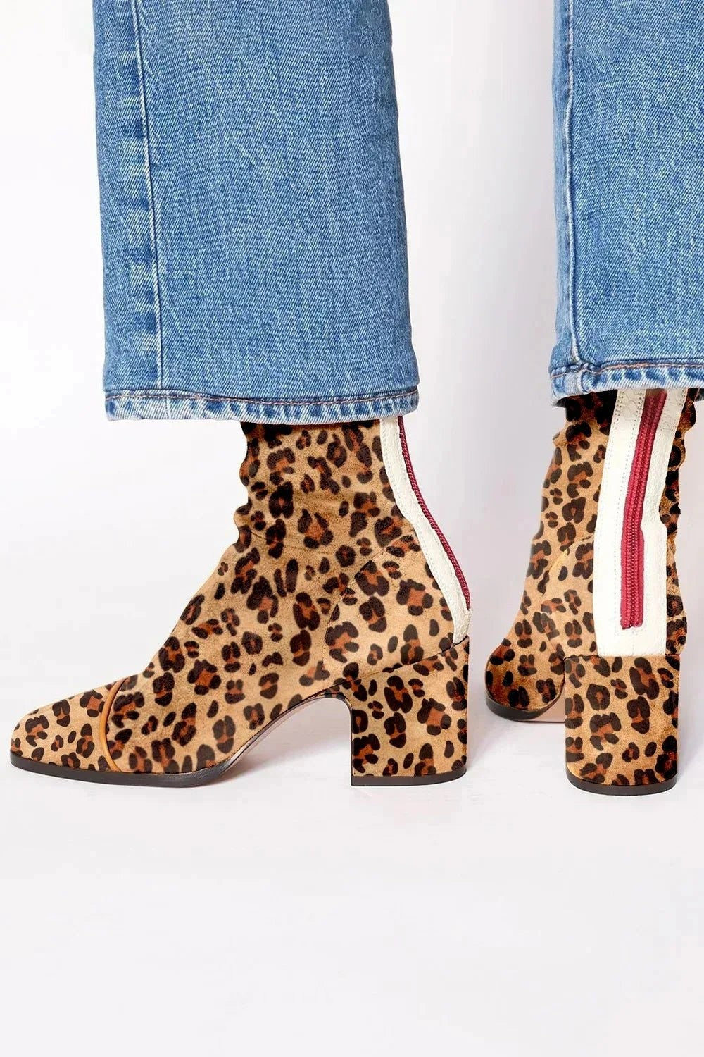 Bottines en daim à talon carré et bout carré pour femme