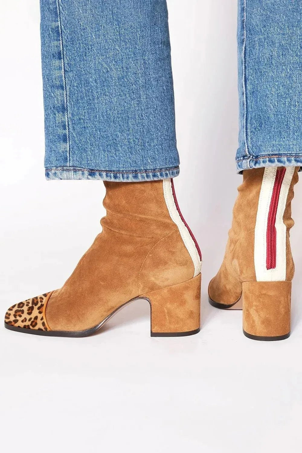 Bottines en daim à talon carré et bout carré pour femme
