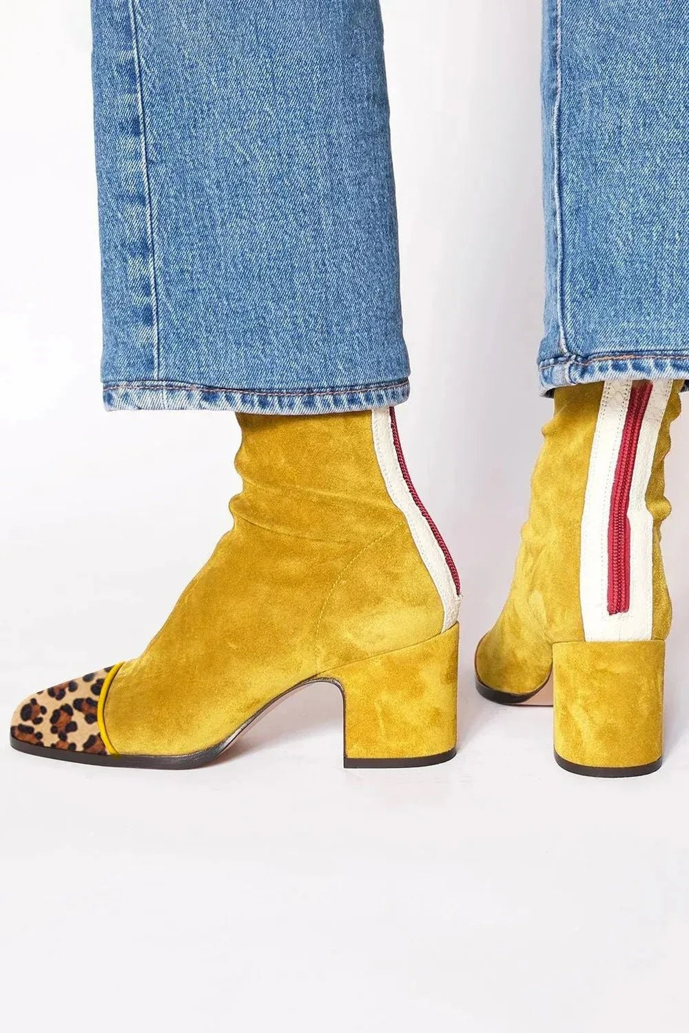 Bottines en daim à talon carré et bout carré pour femme