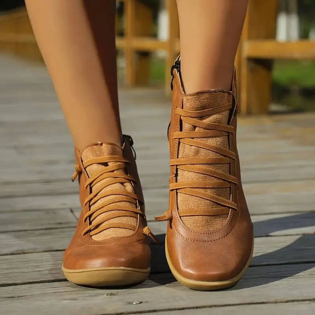 Bottines en similicuir à lacets décoratifs et zip latéral pour femme, sans talon