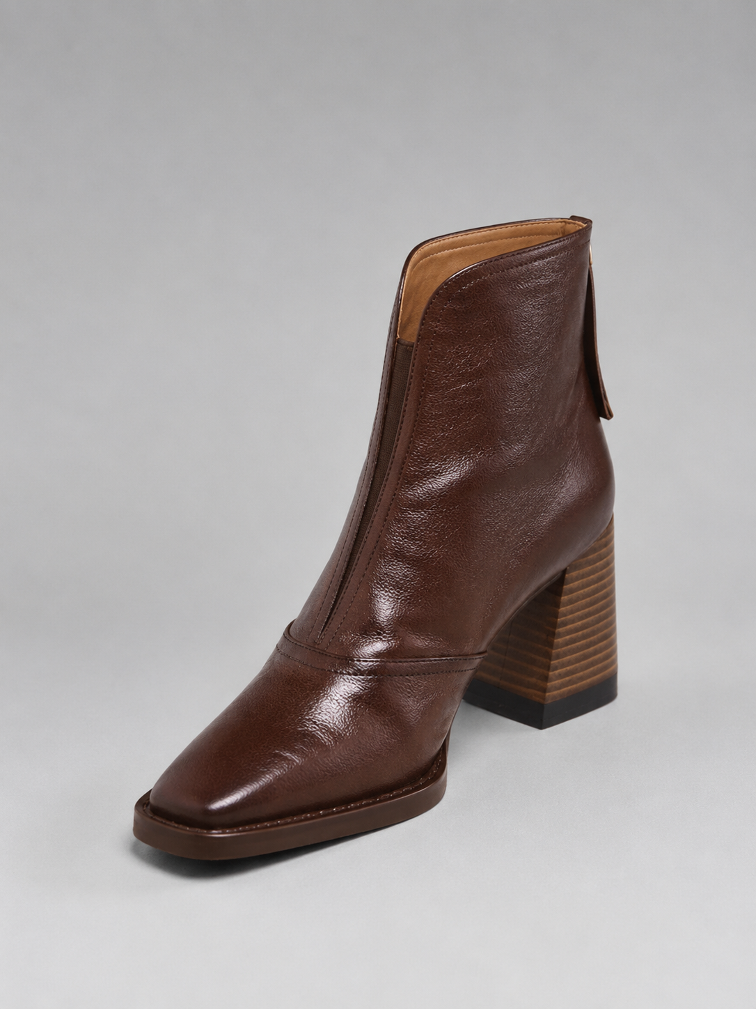 Bottines femme effet cuir marron à talon carré, élégantes