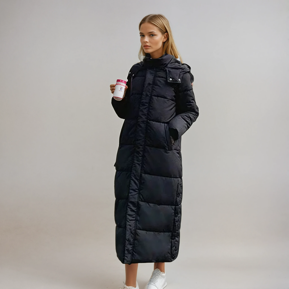 Doudoune longue noire pour femme avec col montant