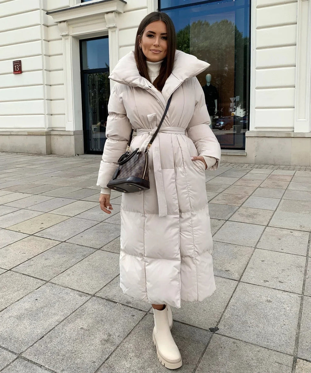 Doudoune longue noire pour femme, coupe élégante