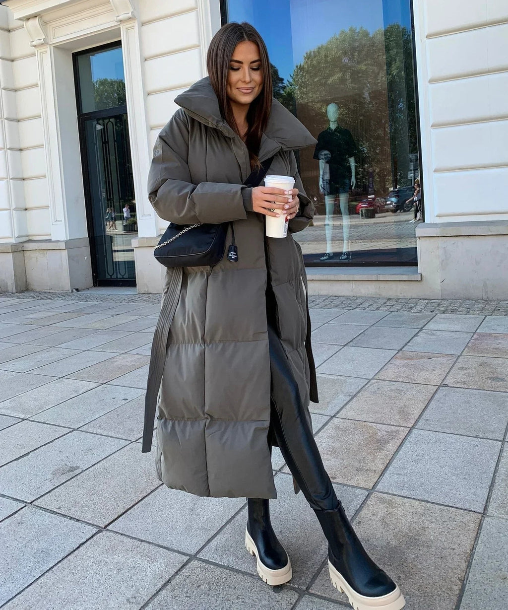 Doudoune longue noire pour femme, coupe élégante