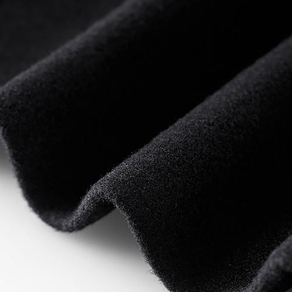 Manteau femme noir chaud à la coupe cintrée