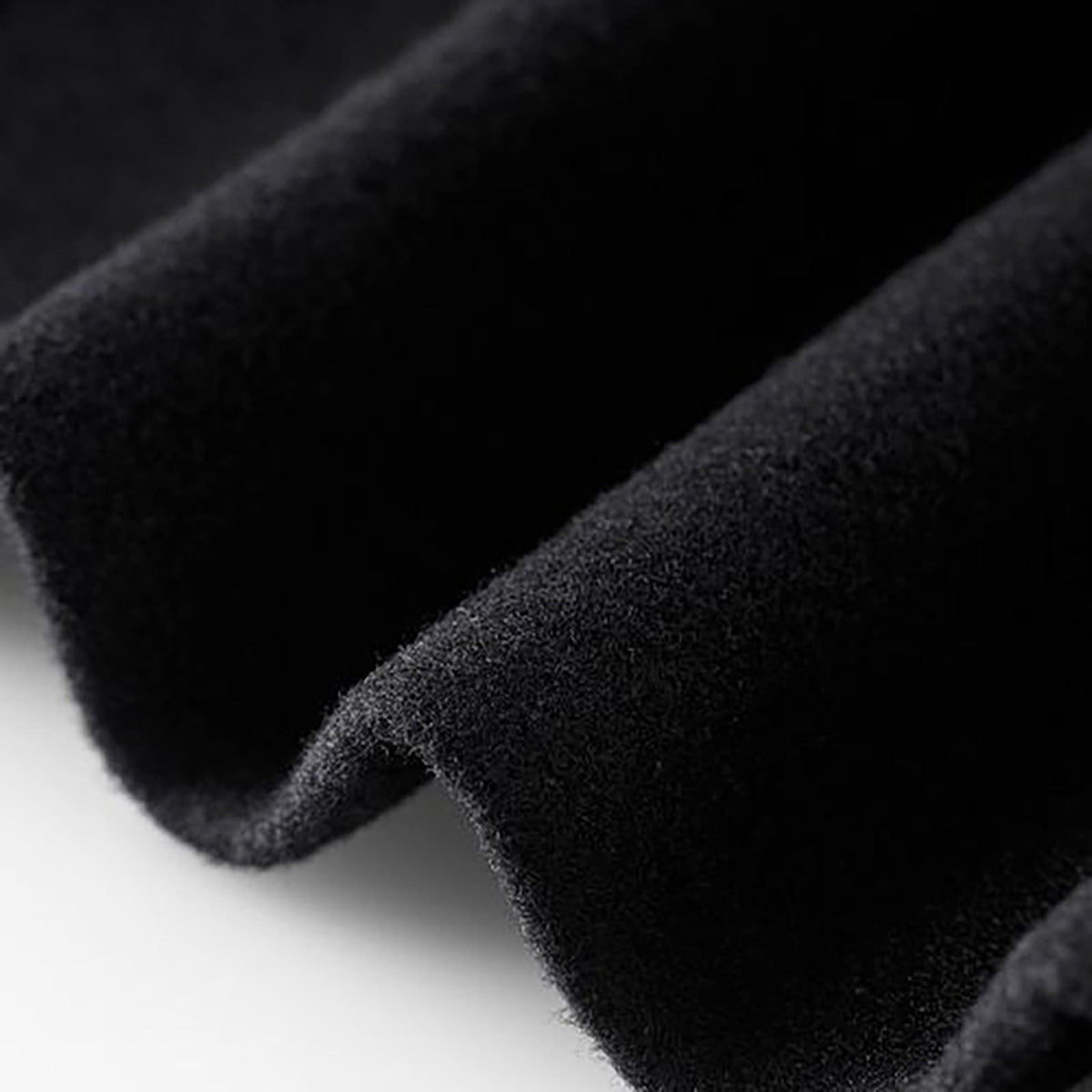 Manteau femme noir chaud à la coupe cintrée