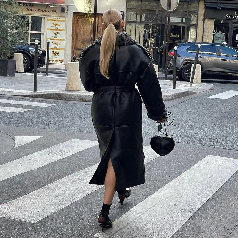 Manteau long oversize pour femme en imitation mouton retourné avec ceinture et col châle