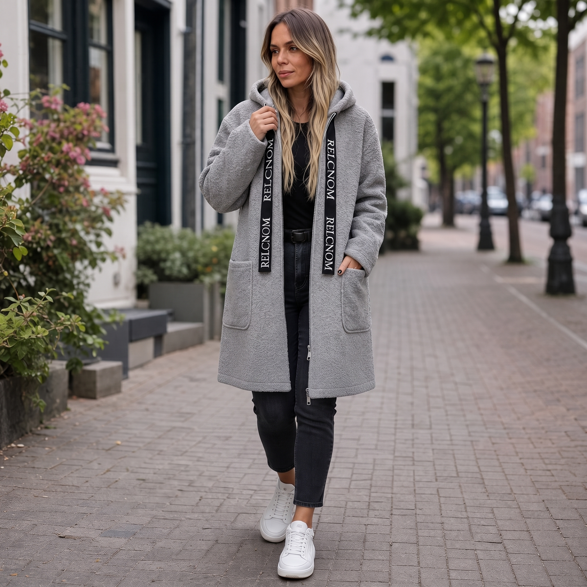 Manteau long zippé à capuche pour femme, coupe oversize