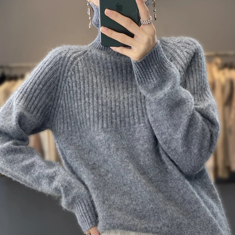 Pull à col roulé et manches côtelées pour femme