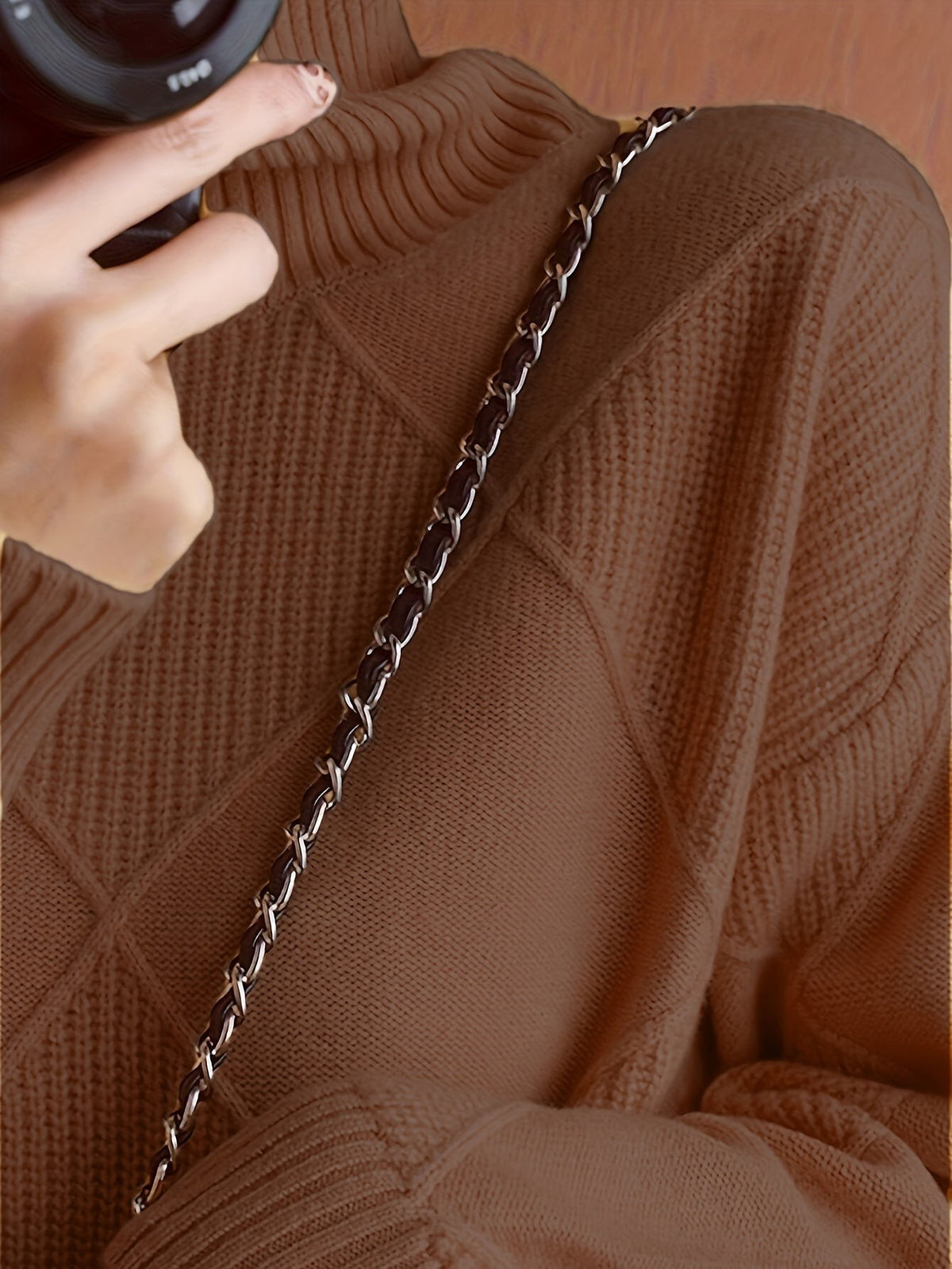 Pull à col roulé texturé à motif losange pour femme
