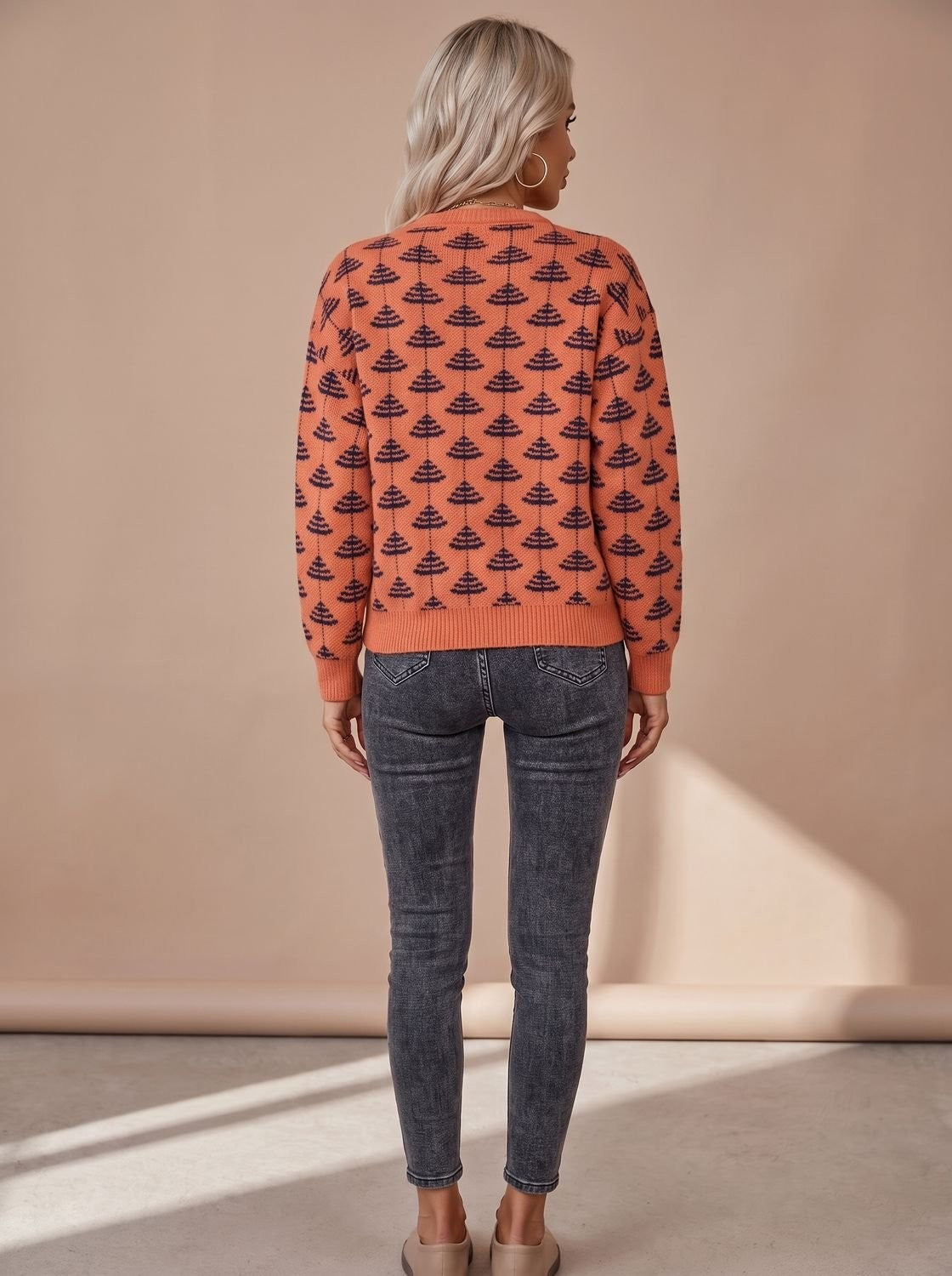 Pull de Noël femme en maille à col rond et motif sapin, coupe ample