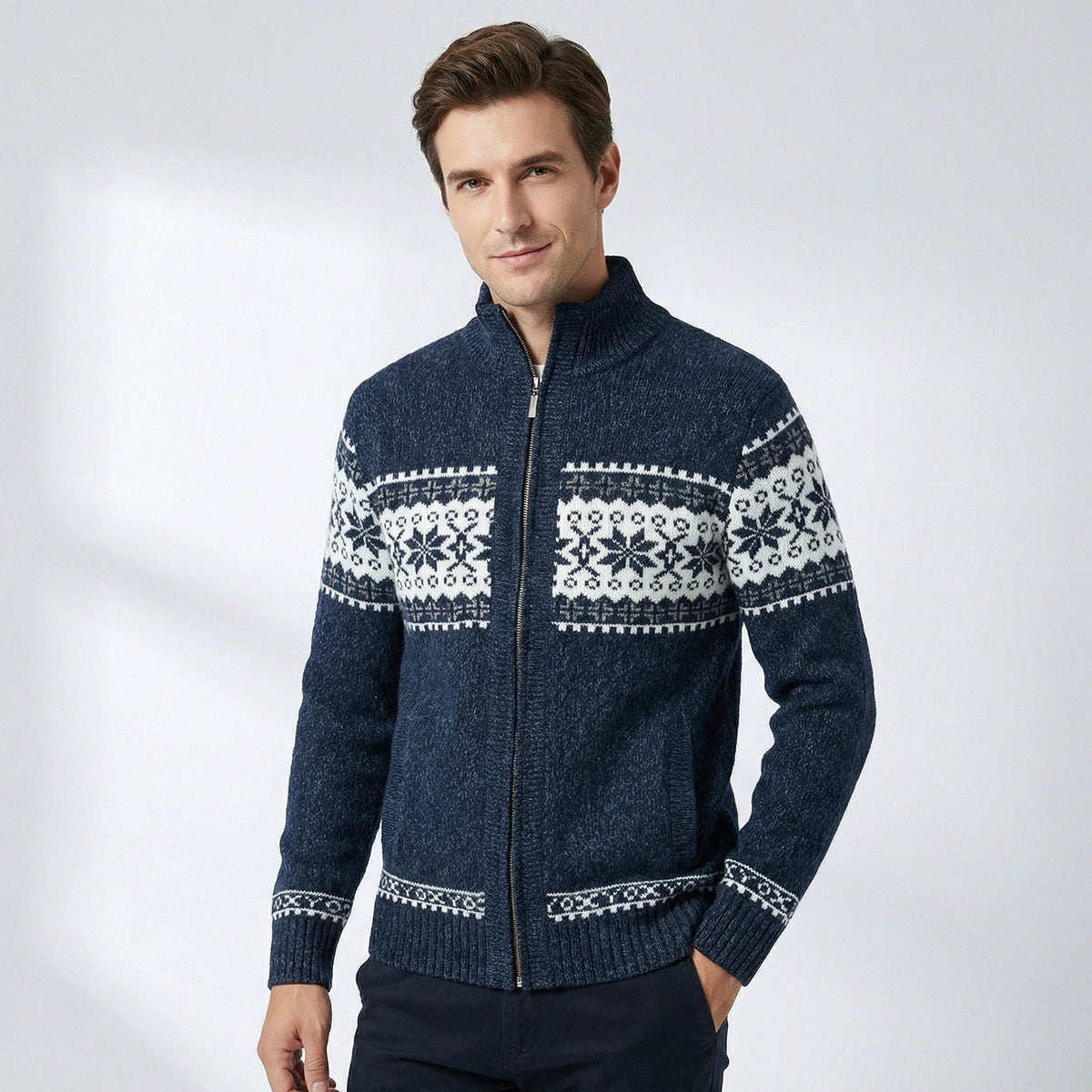 Pull de Noël tricoté homme à col montant et fermeture éclair, motif jacquard nordique chaud