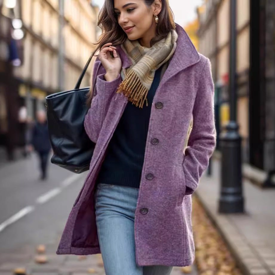 Veste courte en imitation daim pour femme à col chemise, patte de boutonnage et poches latérales