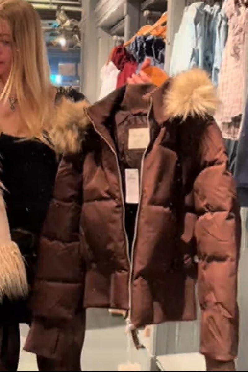 Veste matelassée courte à capuche amovible en fausse fourrure pour femme, Veste d'hiver élégante et confortable